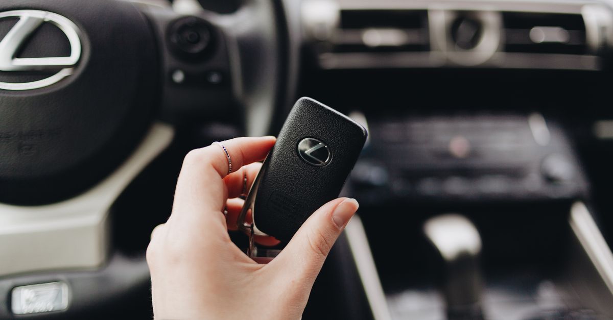 Toyota car key fob — Midtown Locksmith NYC Inc