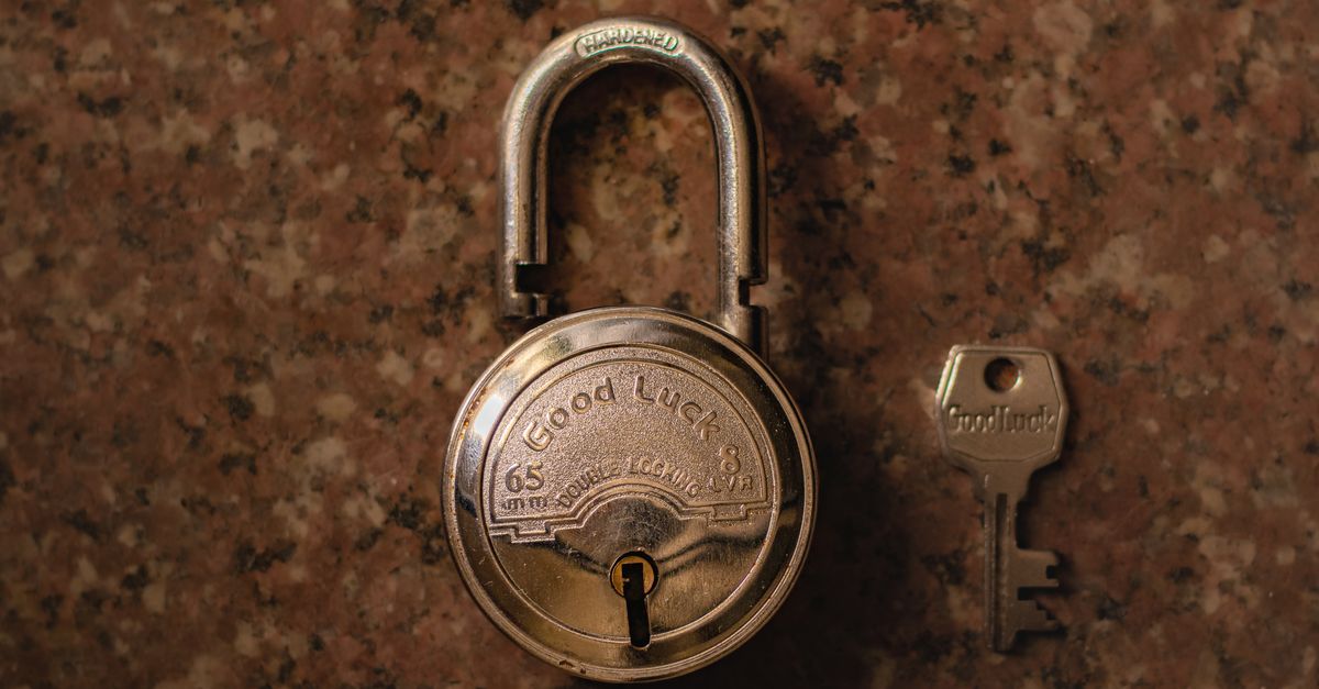 locksmith service technician — Midtown Locksmith NYC Inc